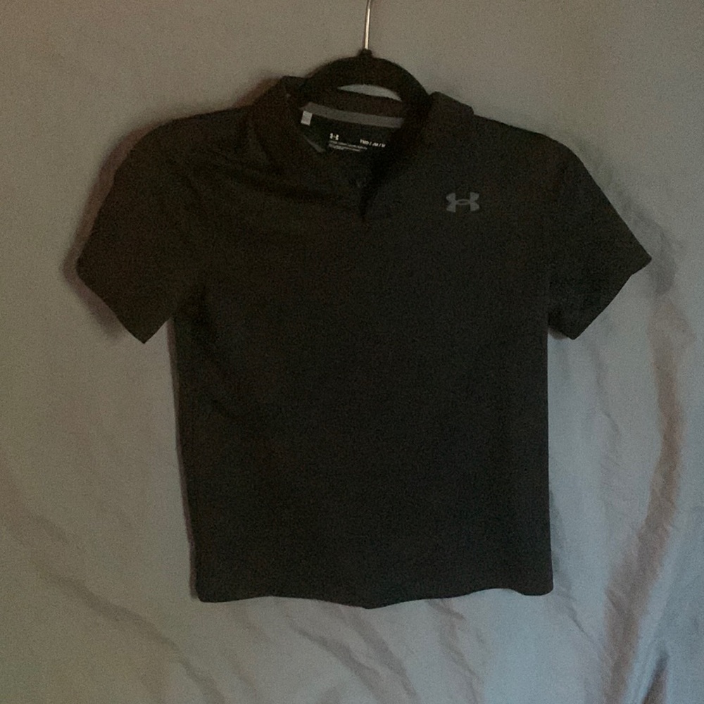 under armour tee shirt